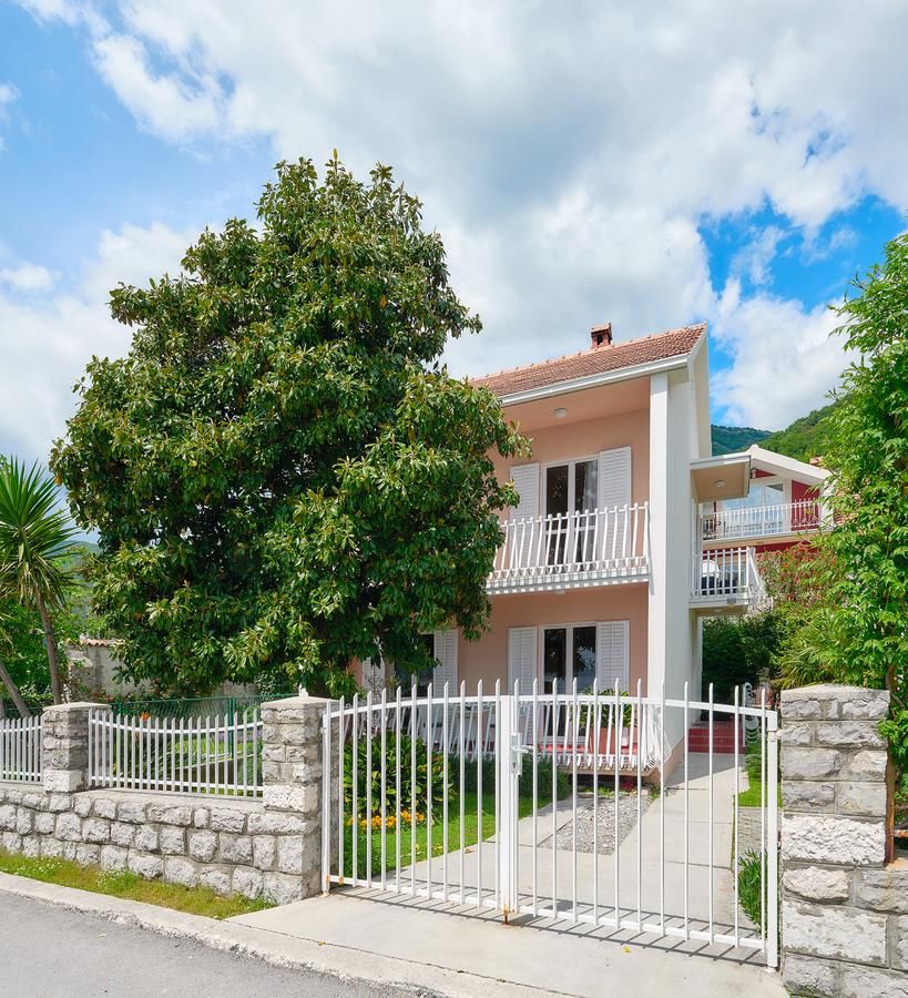 Виллы Vila Magnolia Биела
